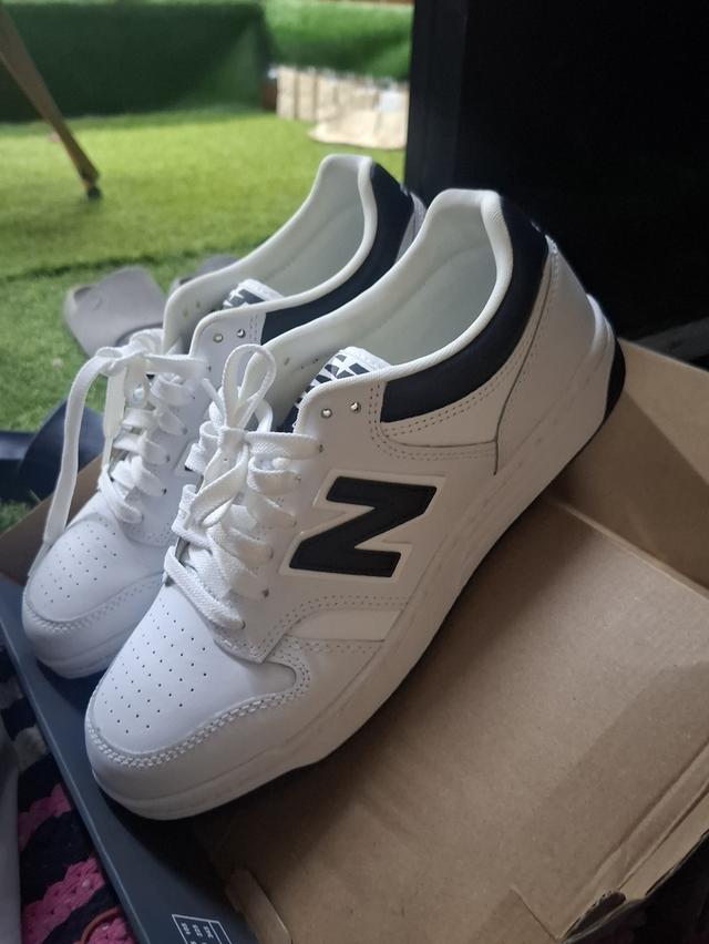 ลองเท้าผ้าใบNEWBALANCE