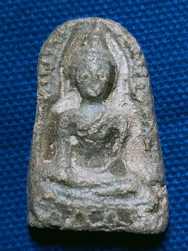 หลวงพ่อโหน่งพิมพ์ซุ้มกอ