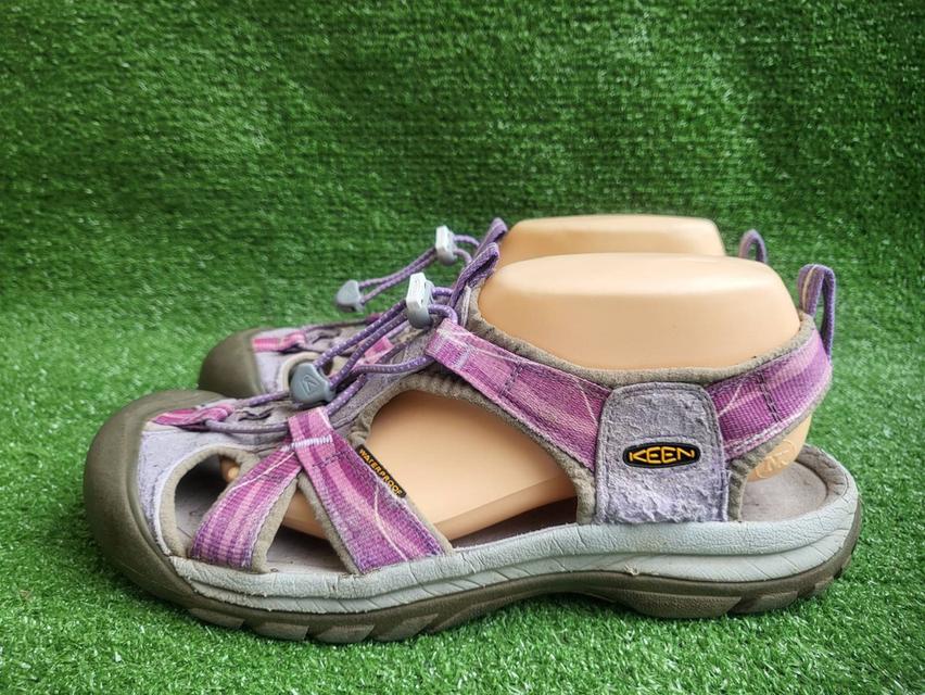 KEEN size 43eur 27.5cm
