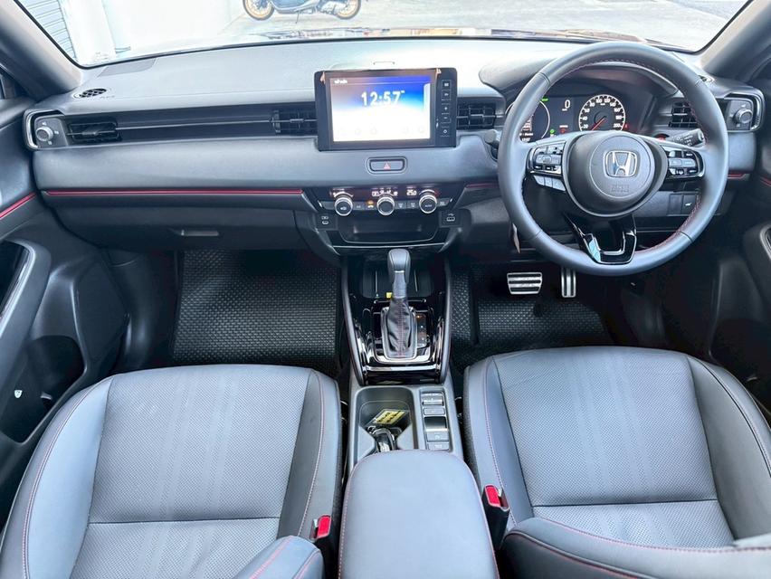 HONDA HRV 1.5RS e-HEV 2025 สีดำ MINOR CHANGE เครื่องเบนซิน e-HEV 6