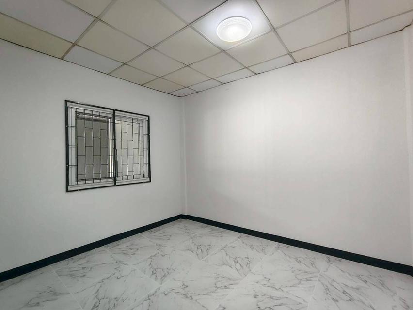 หมู่บ้านกรีนการ์เด้นโฮม คลอง 11 ถนนรังสิต – นครนายก ต.บึงน้ำรักษ์ อ.ธัญบุรี จ.ปทุมธานี 9