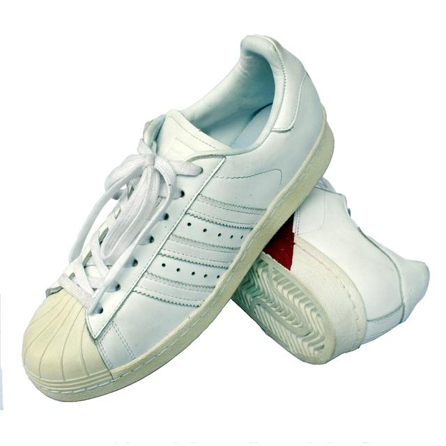 Adidas รองเท้าผ้าใบมือสอง สีขาวขลิบแดง สภาพงามๆ จัดส่งฟรี!!! เก็บปลายทาง 8