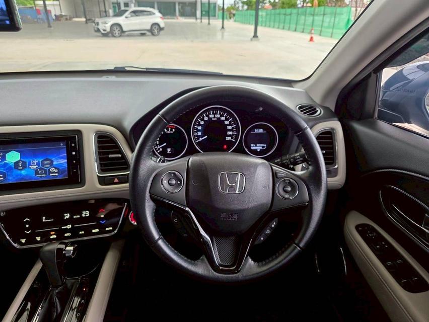 ขาย Honda HRV 1.8EL ปี20 12
