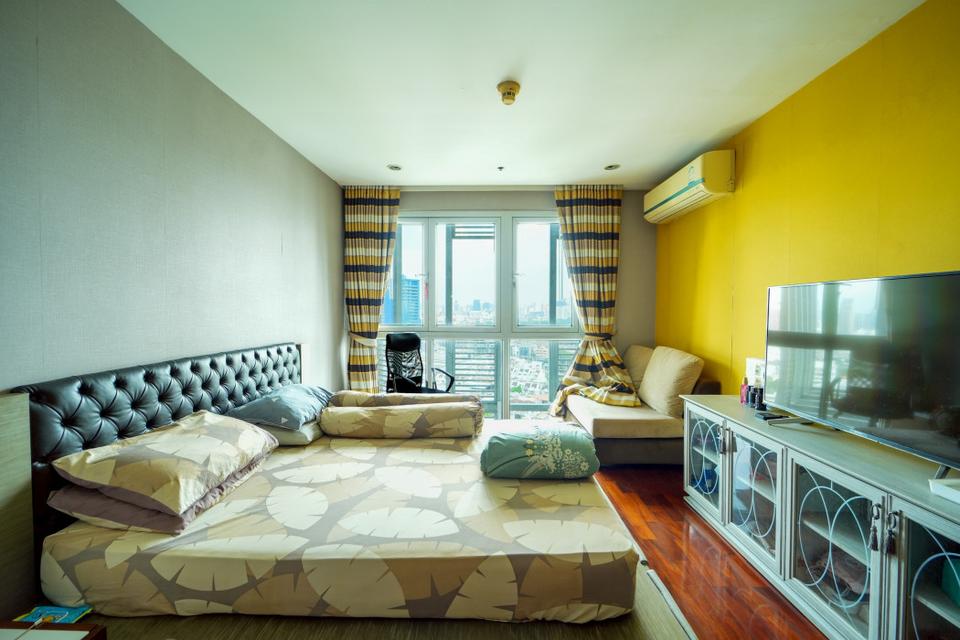 ขายคอนโด The Star Estate @ Narathiwas Duplex 206 ตรม. 4นอน 3น้ำ ย่านนราธิวาส ลดราคาจาก 22 ล้าน เหลือ 18.5 ล้าน คุ้มค่า โ 2