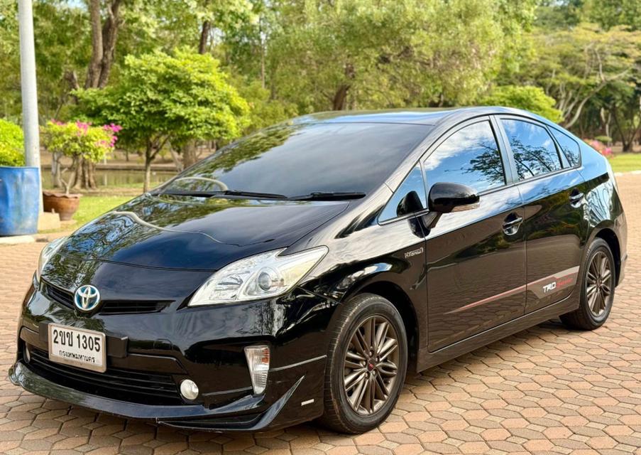 Toyota Prius ปี 2013 รถมือสองราคาถูก