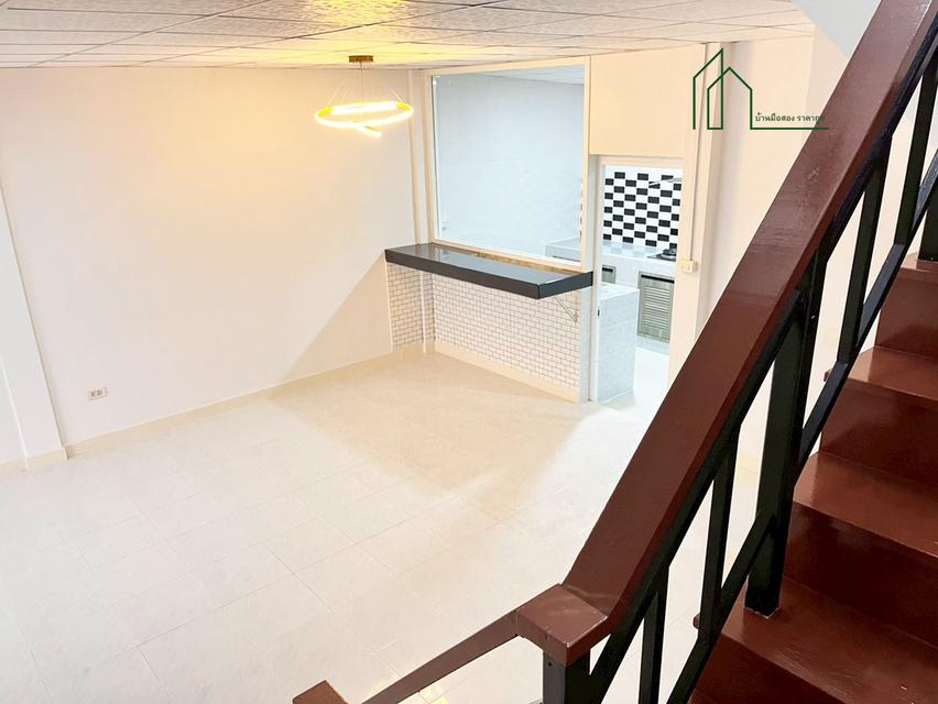 ทาวน์เฮ้าส์ 2 ชั้น ม.ชายคลอง เทพารักษ์ บางบ่อ 17