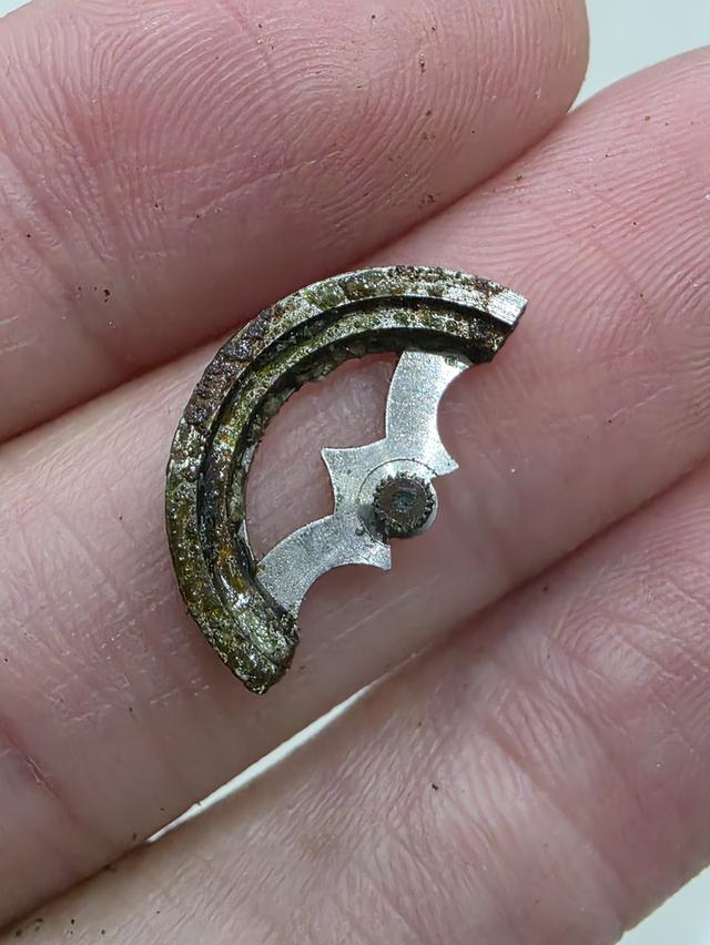A.อะไหล่ จานเหวี่ยง นาฬิกา MIDO LIMITED WATCH PARTS มิโด้ ของเก่าเก็บ สวยหายากรุ่นเก่า ขายตามสภาพ พร้อมส่ง รูปที่ 4