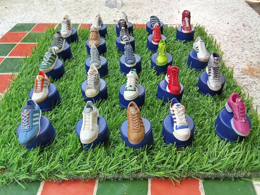 โมเดลรองเท้า adidas@pepsi24ชิ้น รูปย่อยที่ 3