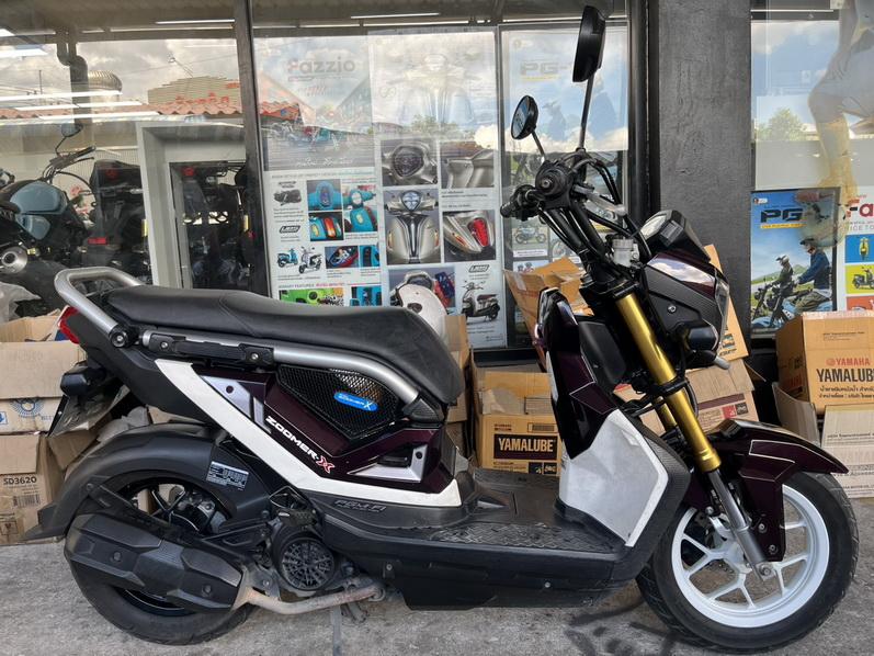 ขาย zoomer x เดิมๆ23000 บาท รวมโอน
