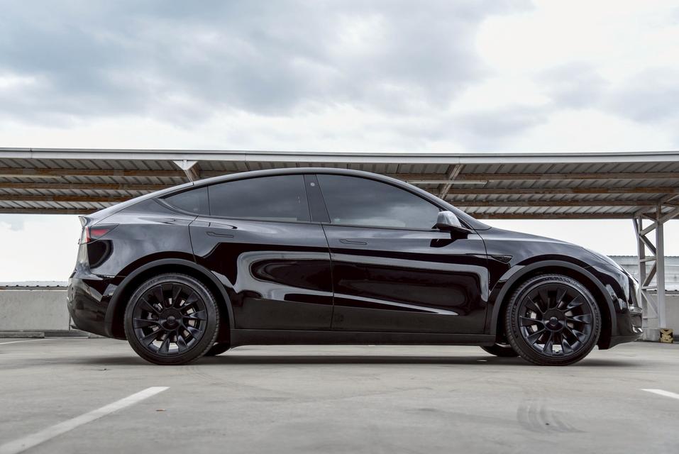 รหัสรถ CBL3018 TESLA Model Y Long Range AWD (Dual Moter) AT 2022 5