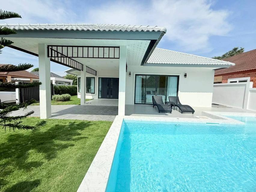 For rent pool villa Pattaya nearly Tara International school 1