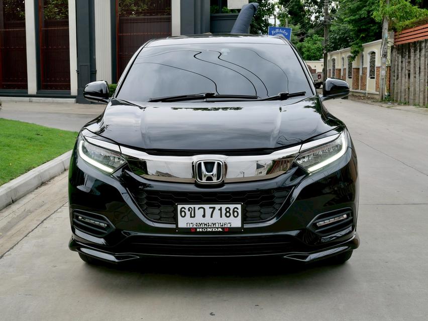 HONDA HR-V 1.8 RS  ปี2018 ท๊อปสุดในรุ่น รถมือเดียว  อุปกรณ์ครบ 2