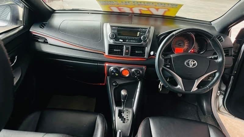 TOYOTA YARIS 1.2G 2014 จด 2016✨✨เก๋งรุ่นฮิต ตัวท็อป ราคาเบาๆ🚗 ✨ ✨ออกรถ 0️⃣ บาท🌟 ฟรีดาวน์ 🌟✅ฟรี พรบ ✅ ภาษี ✅ค่าโอน🚘 ราคา 219,000 บาท รูปย่อยที่ 2
