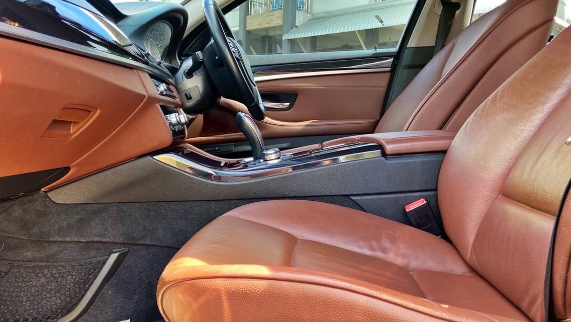 BMW520d 9