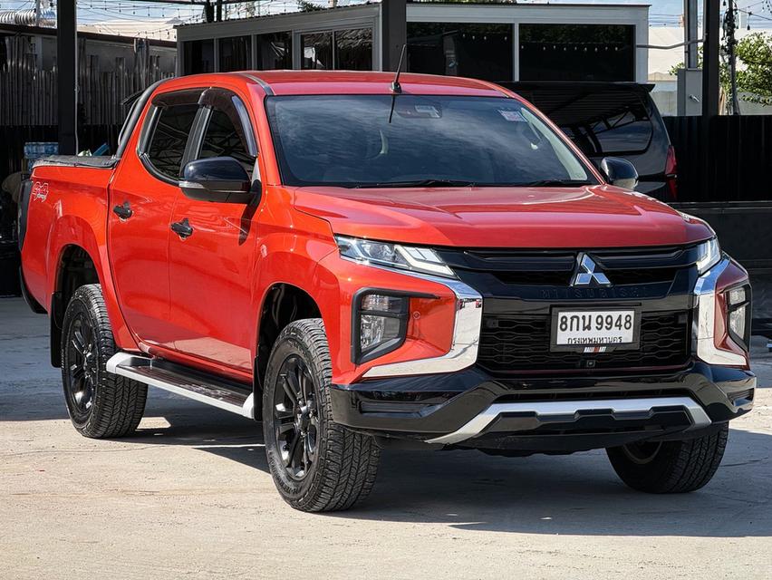 Mitsubishi Triton Double Cab 2.4 4WD AT ปี2019