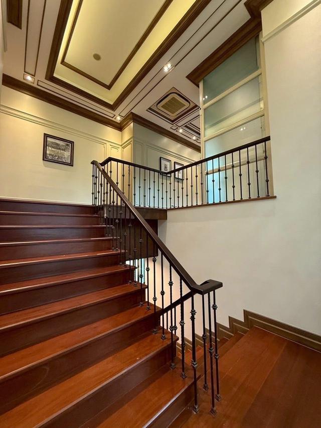 กรานาดา ปิ่นเกล้า-เพชรเกษม  คฤหาสหรู สไตล์ Classical Simplicity 2 ชั้น ติดถนนกาญจนาภิเษก 7