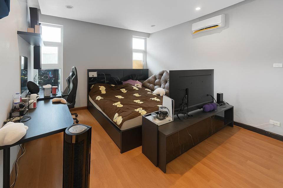 ขายบ้านเดี่ยว 2 ชั้น หมู่บ้านแกรนด์คาแนลประชาชื่น อ.ปากเกร็ด จ.นนทบุรี ทำเลดี เดินทางสะดวก ใกล้ ม.ธุรกิจบัณฑิตย์ 4