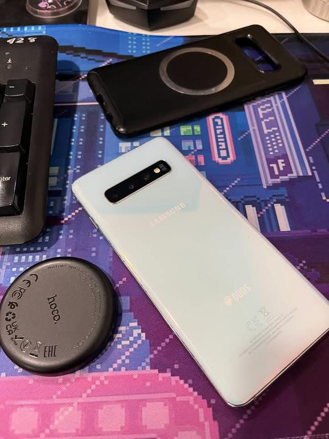 Samsung Galaxy S10 มือสอง 2