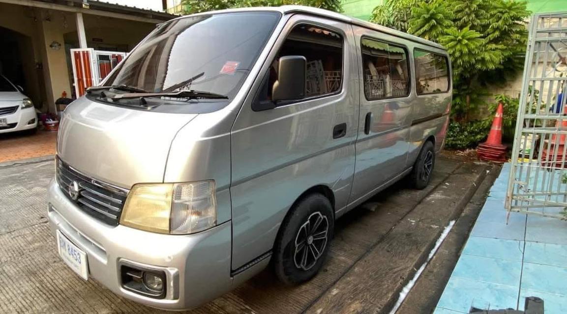 ปล่อยต่อรถตู้ Nissan Urvan E25 สีเทา รถสวยมาพร้อมยางใหม่ ใช้งานได้เลย 2