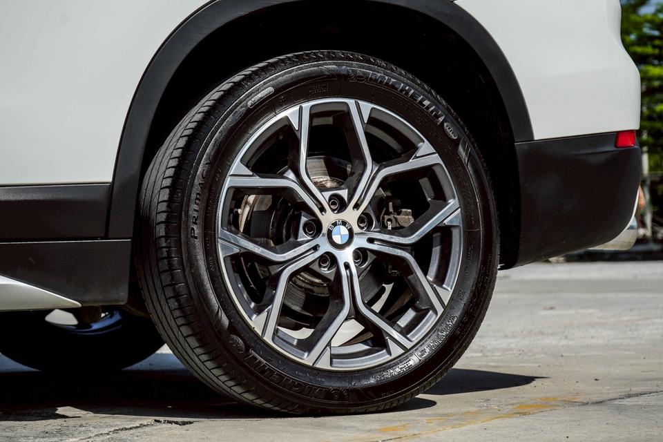 รหัสรถ CBL1744 BMW X1 2.0 sDrive20d xLine F48 AT 2021 รูปที่ 4