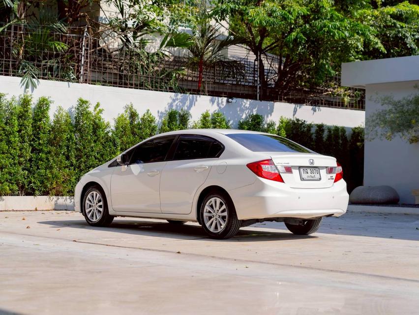 Honda Civic 1.8E ปี 2014 3