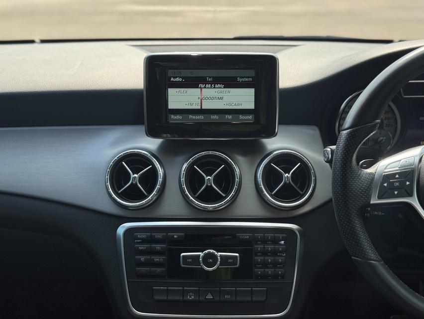 Mercedes Benz CLA250 AMG สีขาว ปี 2014. ไมล์ 88xxx km 14