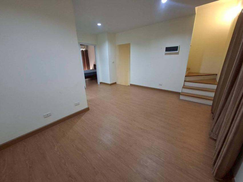 ให้เช่าทาวน์โฮม 3 ชั้น หมู่บ้านวิลเลตซิตี้ ทำเลดีพร้อมอยู่ ใกล้ APL หัวหมาก (N.1947) 9