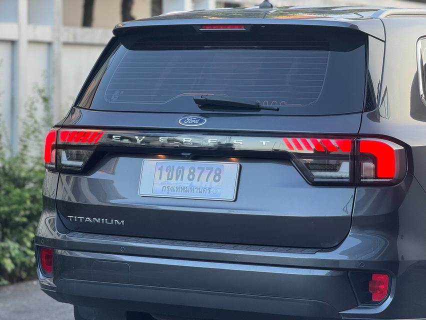 FORD EVEREST Y23 Wagon 4dr Titanium 7st Auto 2 WD 2.0DTTi (Bi-Turbo) 10sp สีเทาดำ 6