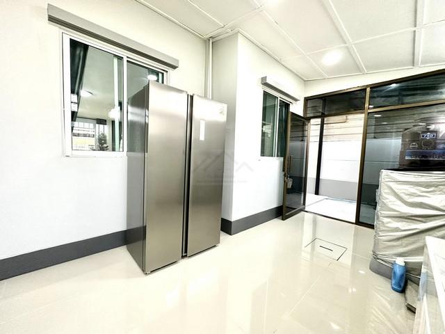 ให้เช่าบ้านเดี่ยว 2 ชั้น 60 ตรว. 3 ห้องนอน ซอยคุ้มเกล้า 39 ลาดกระบัง รีโนเวทใหม่ทั้งหลัง ใกล้ Chaokhun Park เดินทางสะดวก 8