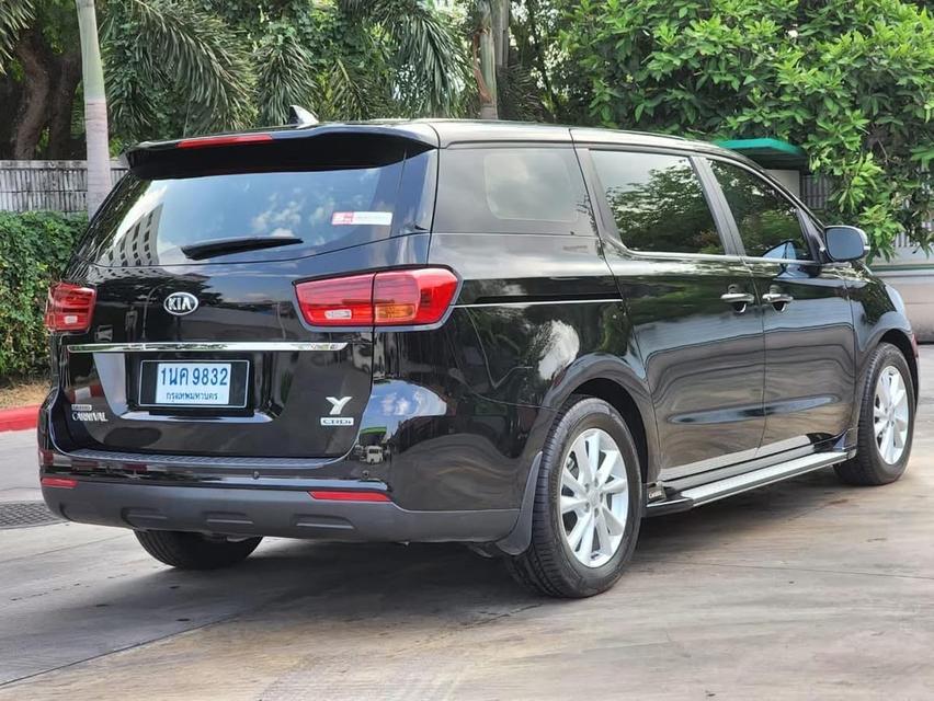 ขายถูก KIA GRAND CARNIVAL 2.2 LX ปี 2021 4