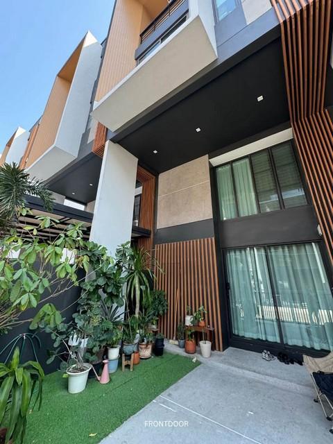 ให้เช่าทาวน์โฮม ชิเซน พัฒนาการ 32 Shizen Pattanakarn 32 1