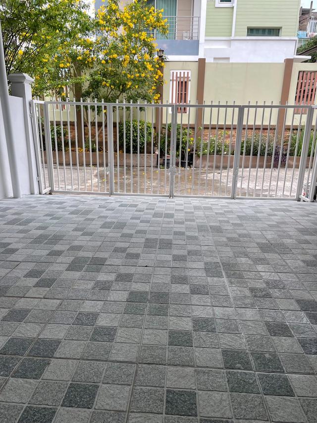 ขายพร้อมผู้เช่า ทาวน์เฮ้าส์ 3 ชั้น รามคำแหง 78 แยก 2 หมู่บ้านเดชา 2 ซอย2 ทำเลดี เดินทางสะดวก 2