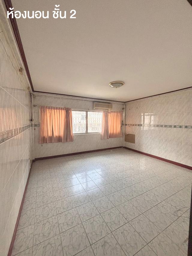 อาคารพาณิชย์ ตึกแถว 3 ชั้นครึ่ง ต.ศาลายา อ.พุทธมณฑล 7