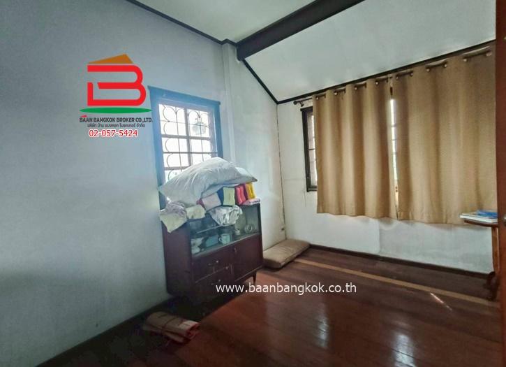 ที่ดินพร้อมสิ่งปลูกสร้าง หนองระแหง 5/1 (ใกล้ทางด่วนจตุโชติ) เนื้อที่ 400 ตรว. แขวงสามวาฝั่งตะวันตก เขตคลองสามวา 7