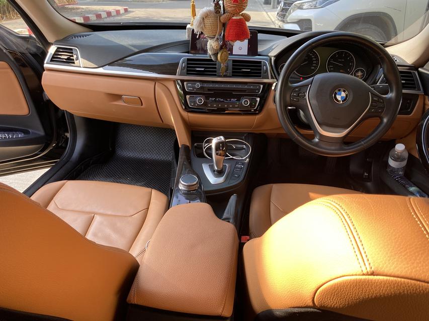 รูป BMW 320D GT 6