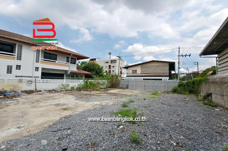 ให้เช่า ที่ดินเปล่า ถมแล้ว ซอยประชาชื่น-นนทบุรี 5 เนื้อที่ 102.9 ตรว. ถนนประชาชื่น ต.บางเขน อ.เมือง จ.นนทบุรี