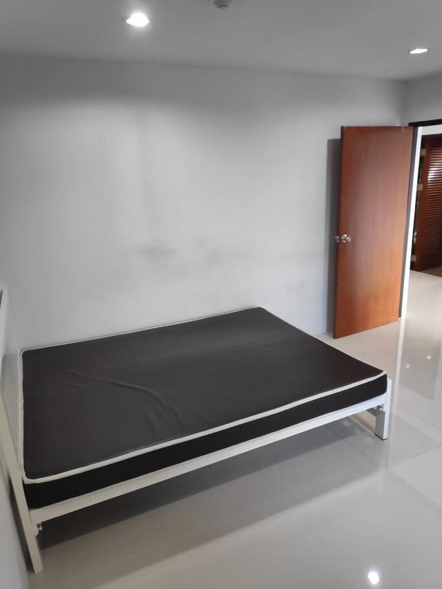 คอนโดมือสอง ราคาคุ้มสุดๆ สุภาพงษ์ เพลส ลาดพร้าว 35 (คอนโด High rise หาไม่ได้อีกแล้ว)อยู่ชั้น 12 พื้นที่ 44.21 ตรม. (เจ้าของขายเอง) 7