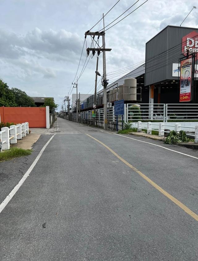 ที่ดินเปล่า เนื้อที่ 203 ตารางวา 7