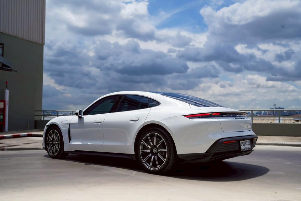 ขายรถ Porsche Taycan Base 