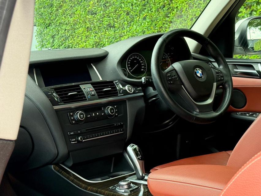 2014 BMW X3 20D XDRIVE รถออกศูนย์ BMW THAILAND สภาพเหมือนรถใหม่ รถวิ่งน้อยเพียง 80,000 กม ไม่เคยมีอุบัติเหตุครับ 12