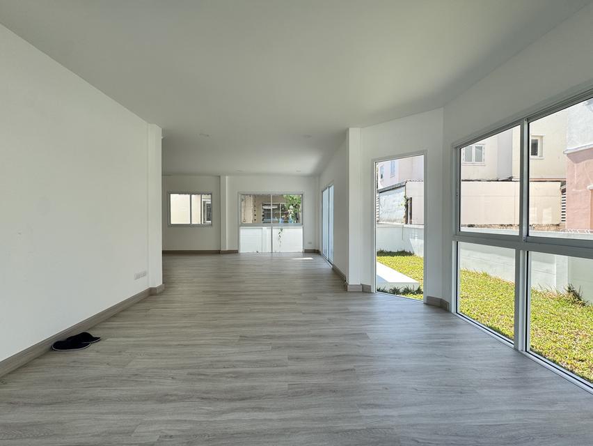 บ้านเดี่ยว 2 ชั้นหมู่บ้านฟ้าปิยรมย์ 5