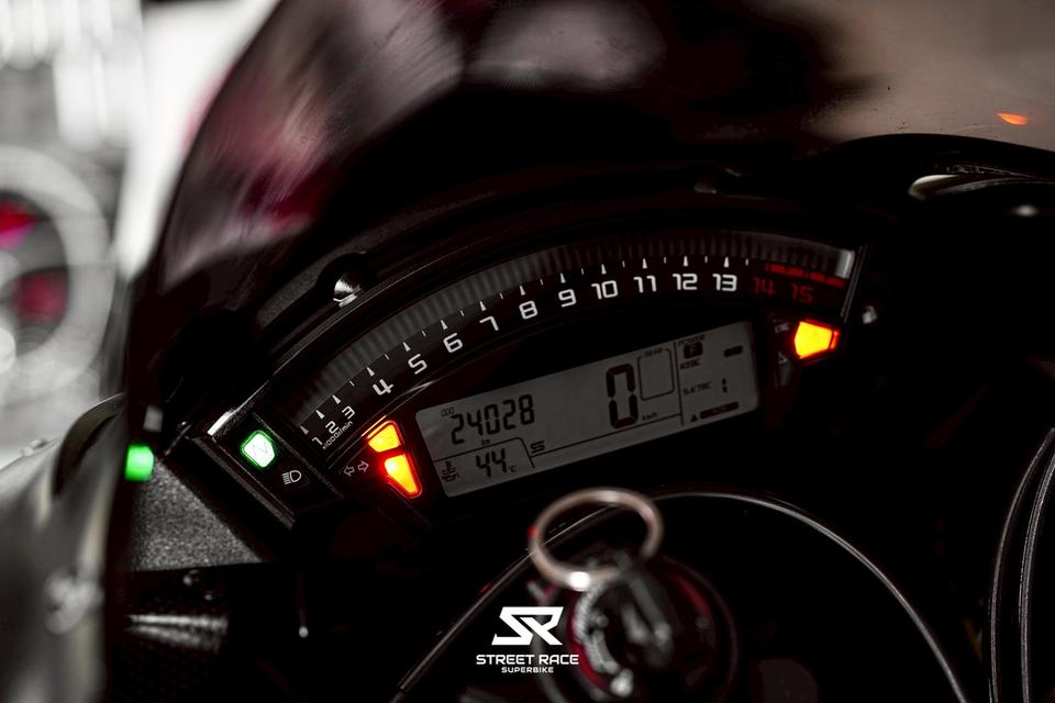 KAWASAKI ZX10R 2017 รถสภาพดี ของแต่ง 200,000+ รูปย่อยที่ 2