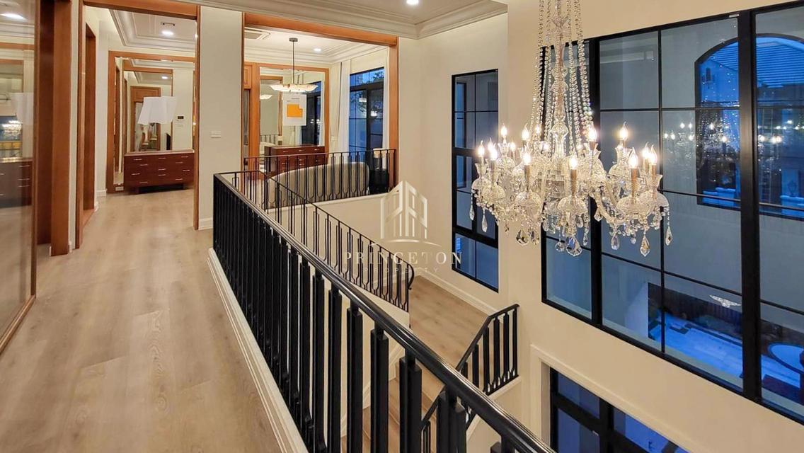 ขายหรือให้เช่าบ้านตัวอย่างหรู นันทวัน พระราม 9 - กรุงเทพกรีฑาตัดใหม่ Nantawan Rama 9 – New Krungthep Kreetha 11