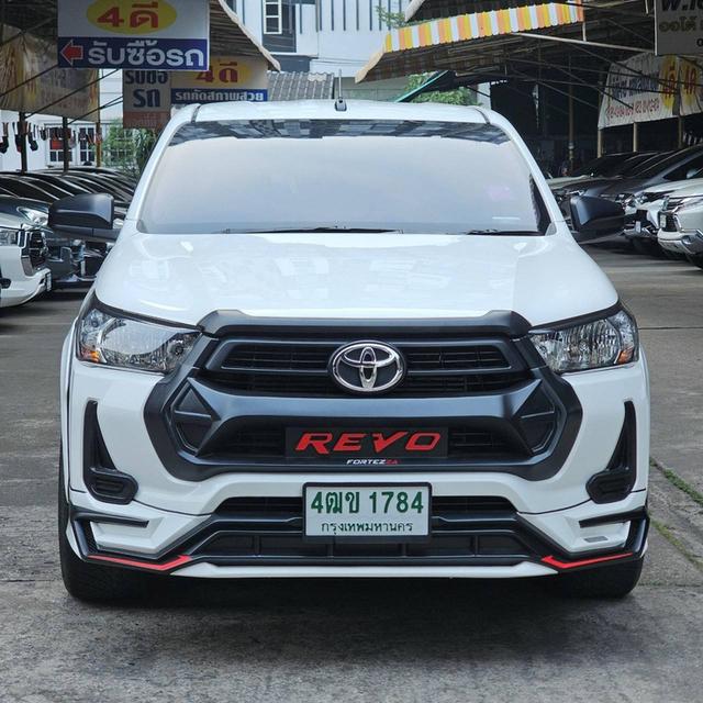 TOYOTA HILUX REVO, 2.4 SMART CAB MID Z EDITION ปี 20 AT สภาพป้ายแดง ภายในใหม่กริ๊บ เกียร์ออโต้น่าใช้ผู้หญิงขับได้สบาย 5