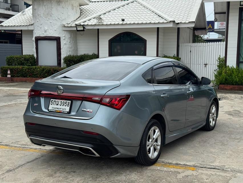 MG5 1.5X Top Sunroof AT 2016 รูปที่ 4