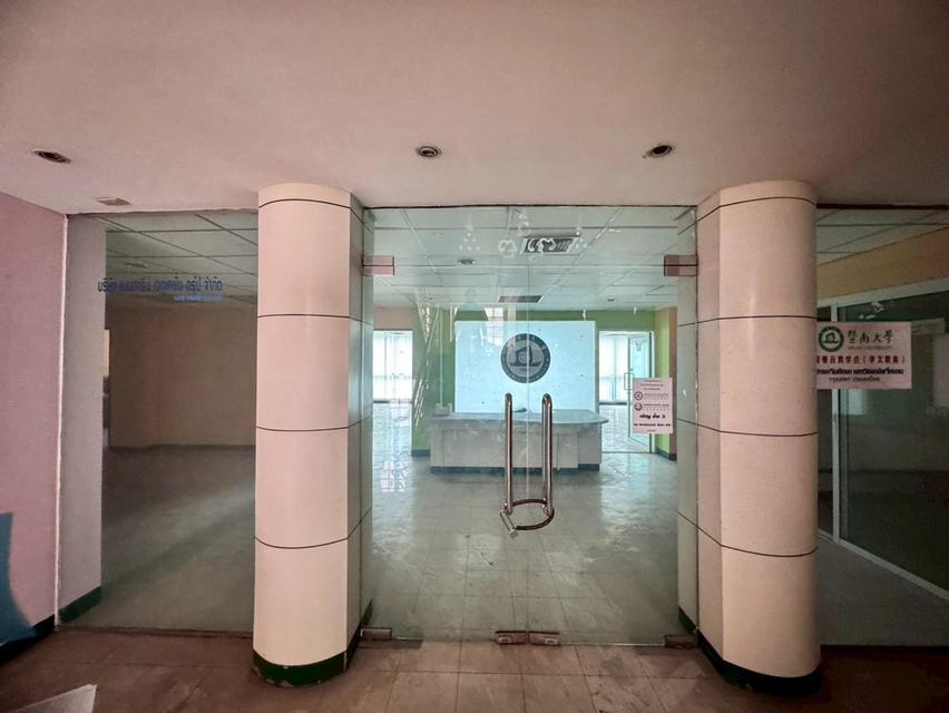 ให้เช่าอาคารพาณิชย์ ชั้น 3 อาคารโล่งสวย เหมาะทำธุรกิจ ติดถนนรามคำแหง (N.1921) 3