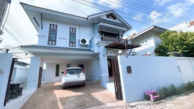 ขายบ้านเดี่ยว 50 ตรว. เลียบด่วน ซอยประดิษฐ์มนูญธรรม 15 ซอยเซ็นทรัลอีสต์วิลล์ ซอยแจ่มเจริญ ออกนาคนิวาส16 ซอยลาดพร้าว 71 1