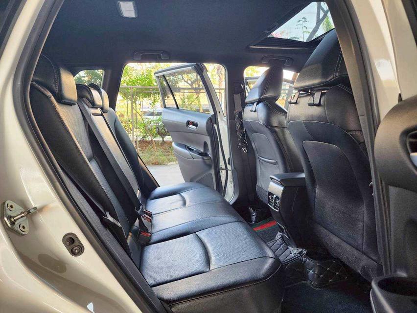 🔥ฟรีดาวน์ รถสวยมือเดียว ปีใหม่  ขับดีมาก Toyota COROLLA CROSS 1.8 Hybrid GR SPORT AT ปี 2022 รูปที่ 17