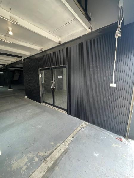 ให้เช่าโกดังโรงงานพร้อมออฟฟิศห้องพักย่านบางบัวทอง พื้นที่ใช้สอย 300 ตรม. นนทบุรี 3