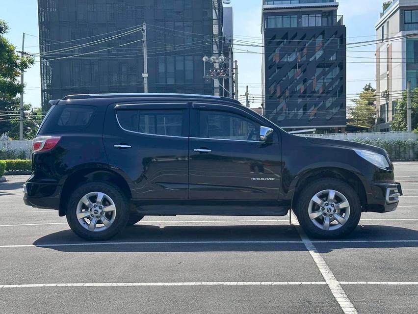 รหัสรถ QT3567 Chevrolet Trailblazer 2.8 LTZ เกียร์ Auto 4WD  สีดำ ปี2013 9